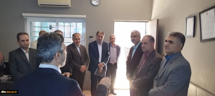 بازدید نماینده مردم شریف نور و محمودآباد در مجلس شورای اسلامی  از کارگاه دریایی دانشکده  6