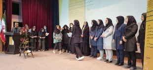 با حضور جمع کثیری از دانشجویان؛
مراسم گرمیداشت روز دانشجو و شهدای ۱۶ آذر در آموزشکده فنی و حرفه ای دختران بوشهر  برگزار شد 12