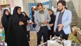 به همت انجمن علمی معماری آموزشکده فنی و حرفه ای دختران بوشهر برگزار شد؛
نشست تخصصی با محوریت «مکتب هنر رضوی گامی در بازشناخت و بازتاب انگاره های قدسی در هنر و معماری معاصر» 6