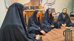 نشست رئیس اداره امورفرهنگی با اعضای کانون بسیج دانشجویی آموزشکده ملی مهارت دختران بوشهر پیرامون برنامه های دهه کرامت برگزار شد 2