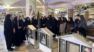 غبارروبی گلزار شهدای بوشهر؛ تجدید میثاق دانشگاهیان آموزشکده دختران بوشهر با آرمان‌های شهدا در سالروز آزادسازی خرمشهر 6